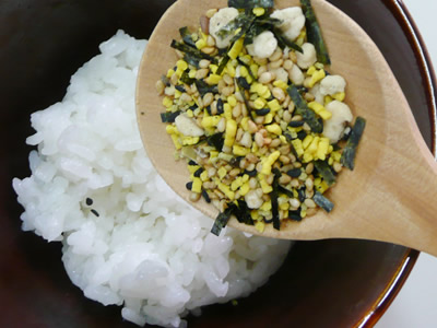 雑穀たまごふりかけ